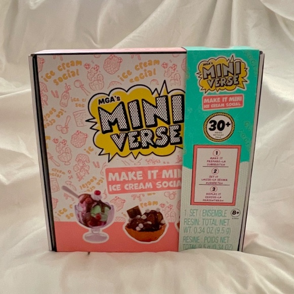 Miniverse MGA Icecream Social New - Picture 4 of 7